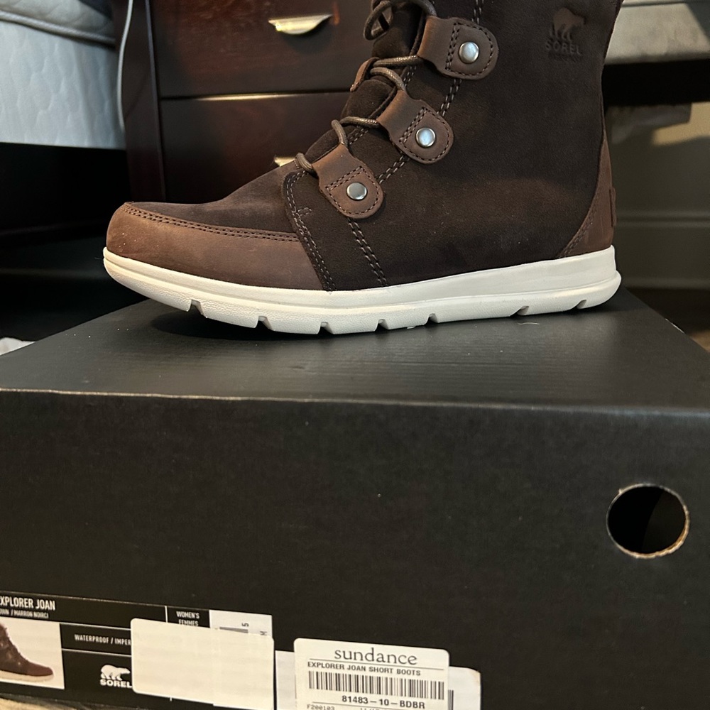 Winter boots